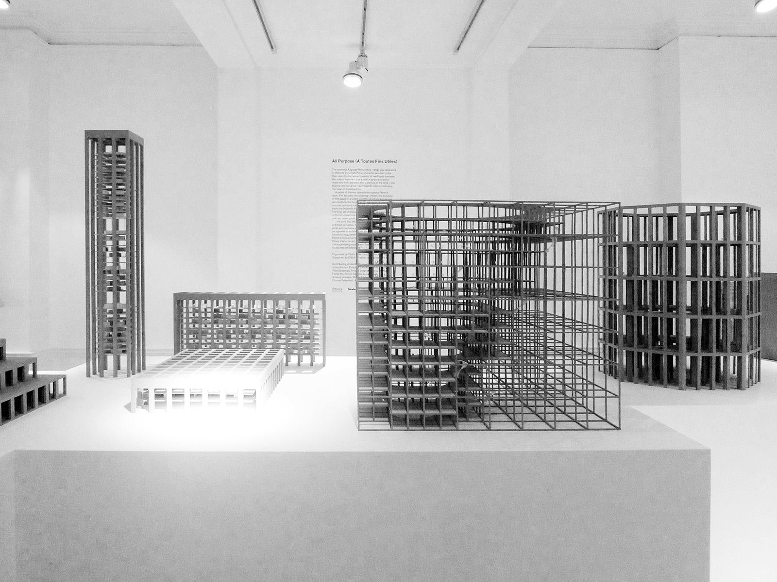 All Purpose – (À Toutes Fins Utiles), exposée à l’Architectural Association à Londres.