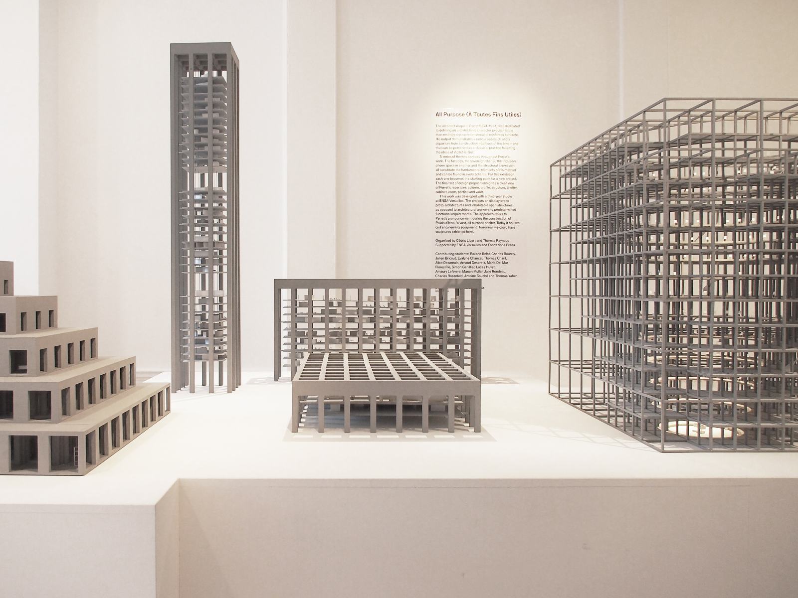 All Purpose – (À Toutes Fins Utiles), exposée à l’Architectural Association à Londres.